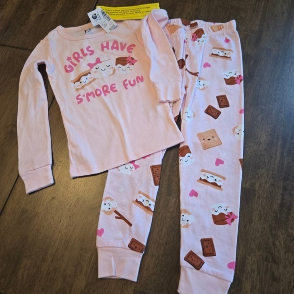 PJ Place Girls Pink Smores Fun Pajama Set 2 Piece Long Sleeve Jogger NWT Size 4